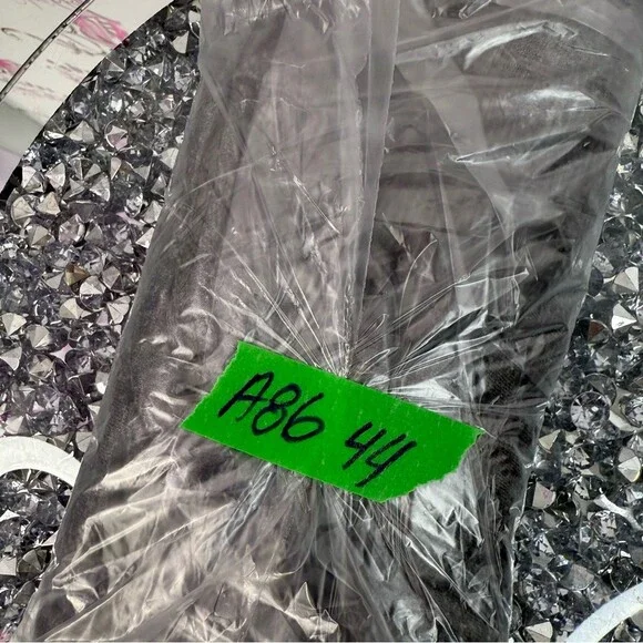 The Beatles long sleeve open back band tee grey Heather Gray Graphic Tee - Picture 13 of 13